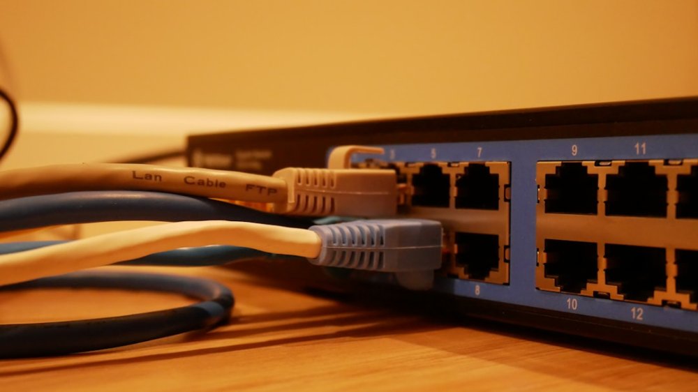 Пример cdn network, ecommerce speed, server infrastructure, online shopping