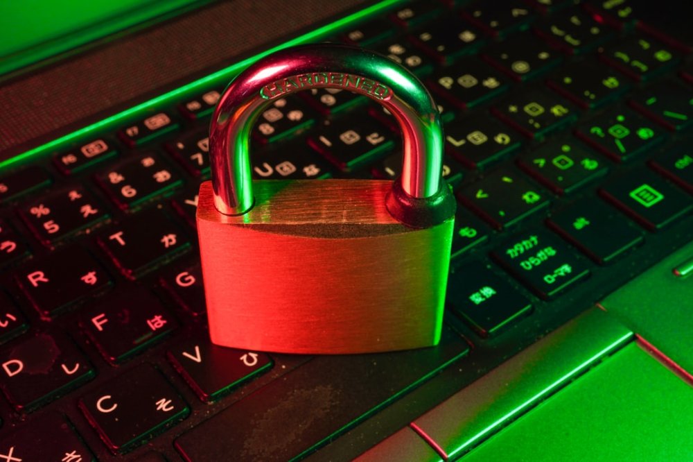 Пример phishing attack, cybersecurity protection, email security, data breach